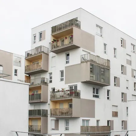 Lovely Spacious Duplex In Saint-ouen شقة سانت أويه