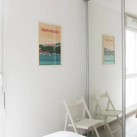 Lovely Spacious Duplex In Saint-ouen شقة سانت أويه